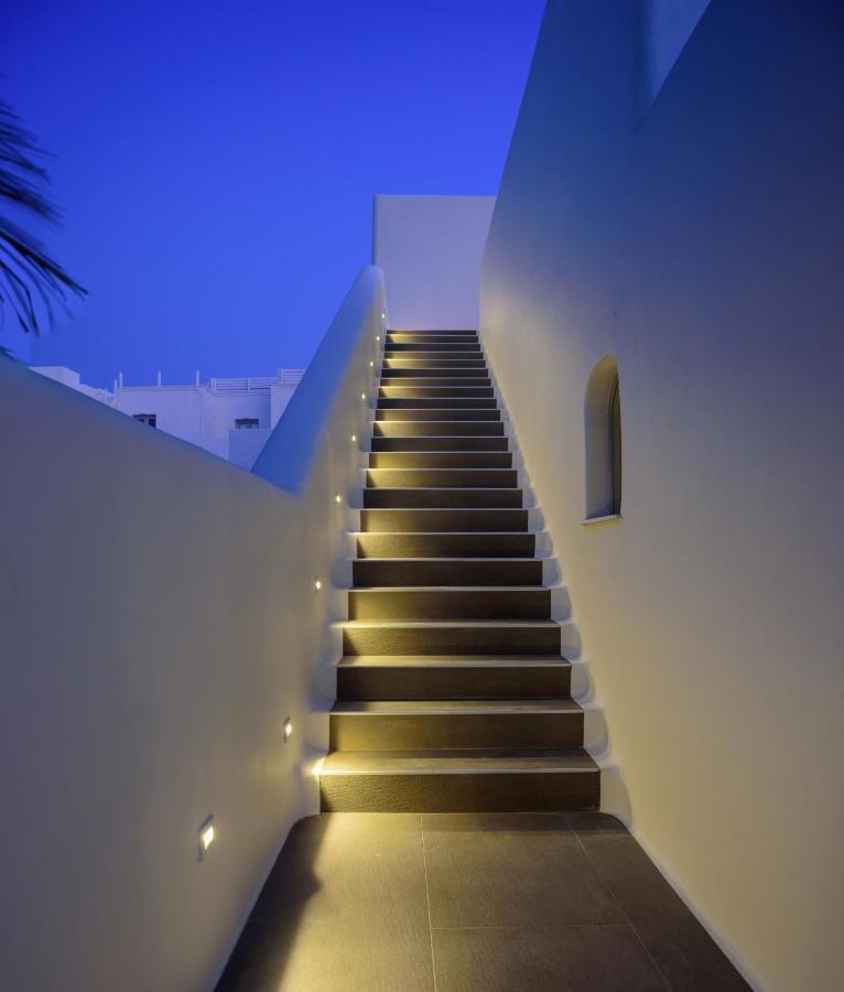 Oia Treasures Art Suites Ngoại thất bức ảnh